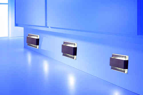 LED Sockelbeleuchtung 3erSet THEBO LED 100- 1